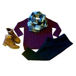 Women's American Eagle Purple Size Large Sweater